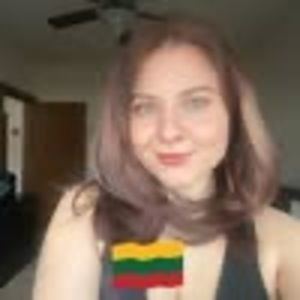 Meet your Posher, Ema